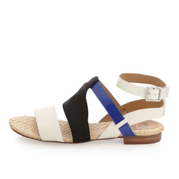 NEW size 8.5 Kelsi Dagger Flat Sandals - Picture 2 of 10